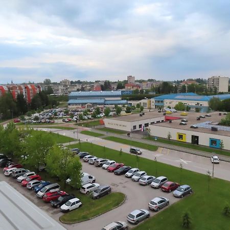 Apartman Ela Karlovac Ngoại thất bức ảnh
